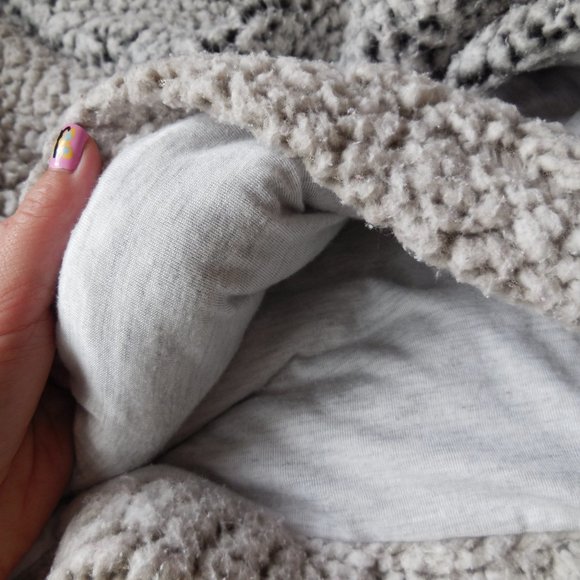 Grey Fleece Pullover - Picture 2 of 7